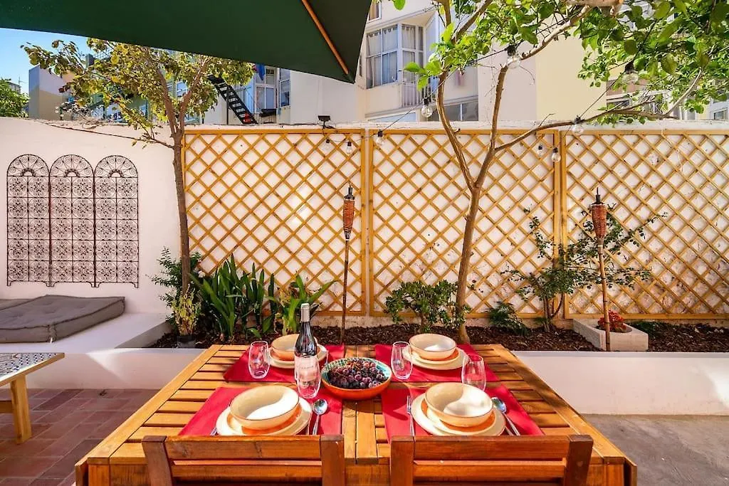 Flat Art - Luxury With Private Pool & Garden Apartment Lisbon