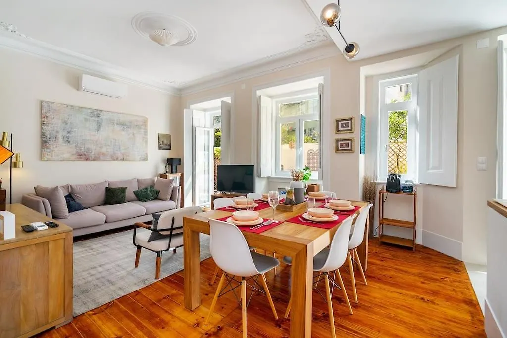 Flat Art - Luxury With Private Pool & Garden Apartment Lisbon