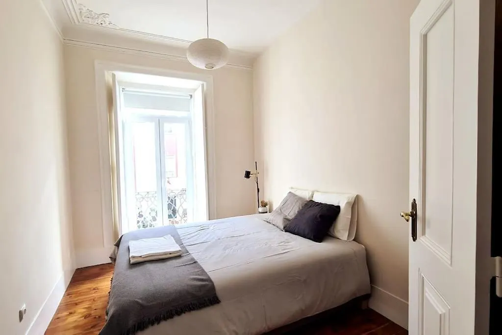 Flat Art - Luxury With Private Pool & Garden Apartment Lisbon Portugal