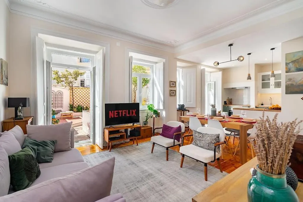 Flat Art - Luxury With Private Pool & Garden Apartment Lisbon