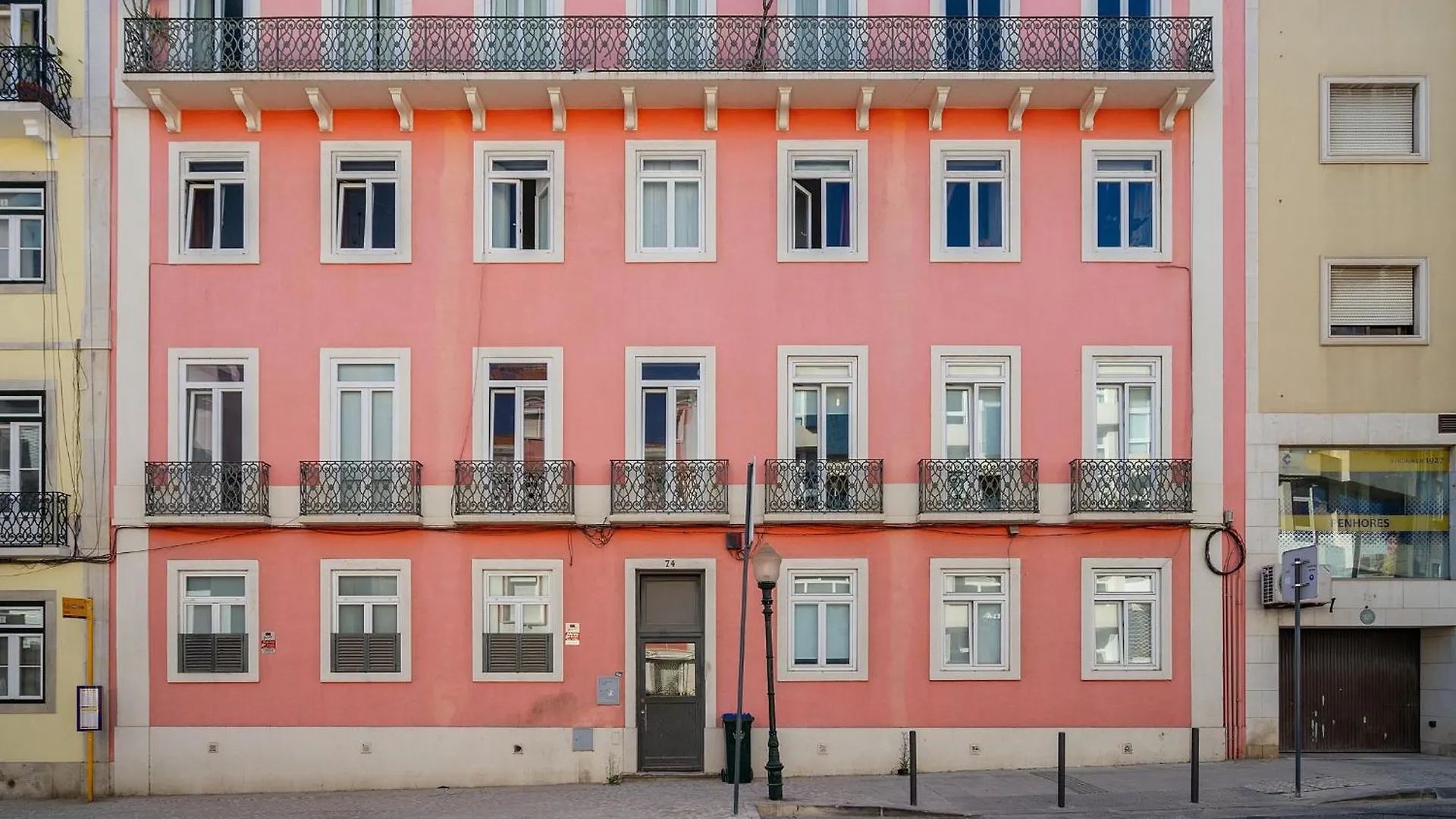 Flat Art - Luxury With Private Pool & Garden Apartment Lisbon
