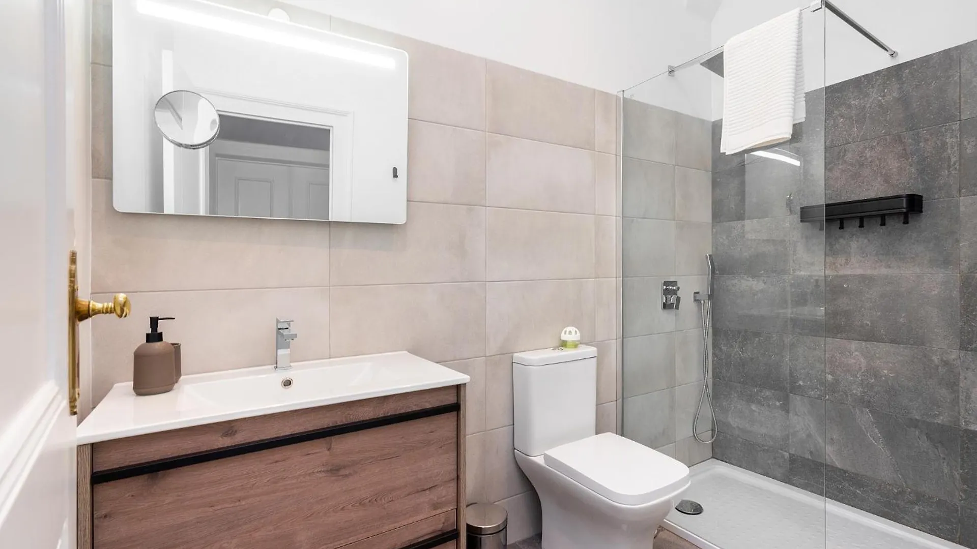 Flat Art - Luxury With Private Pool & Garden Apartment Lisbon Portugal